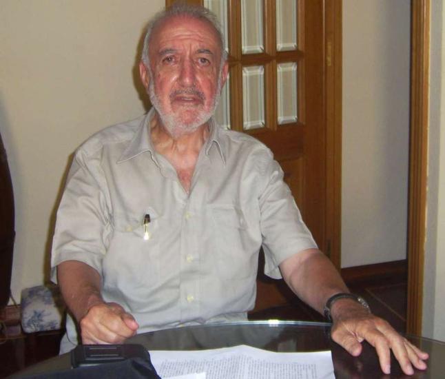 José Manuel González Torga (p.1955) publica El periodismo en el laberinto