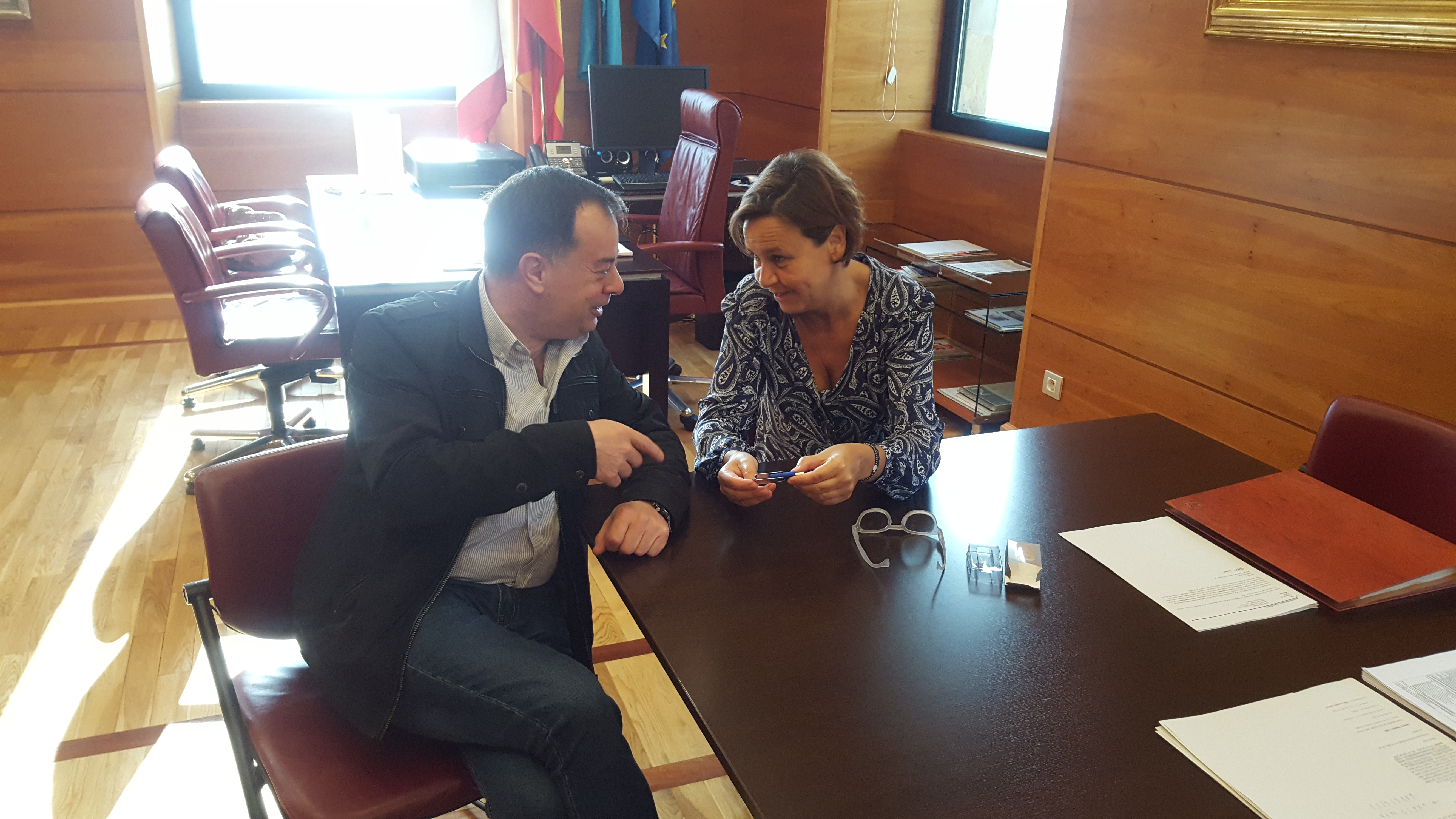 Encuentro del Presidente de la Asociación con la Alcaldesa de Gijón